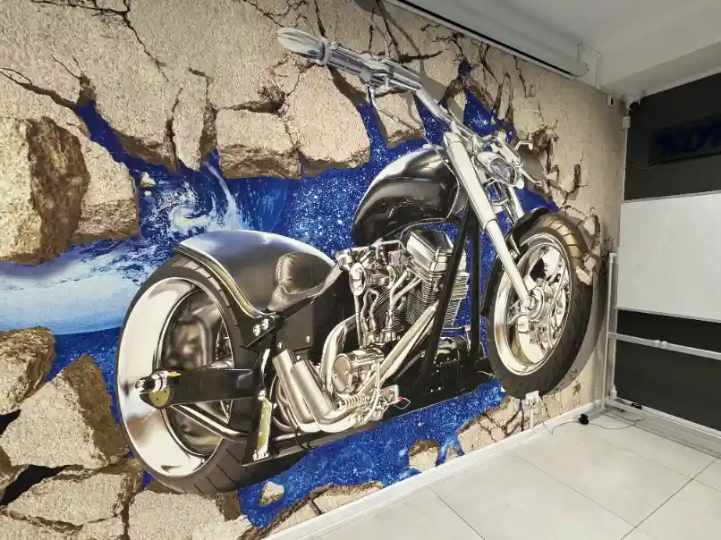 motocykl na scianie osk kormoran 806x604 1.webp